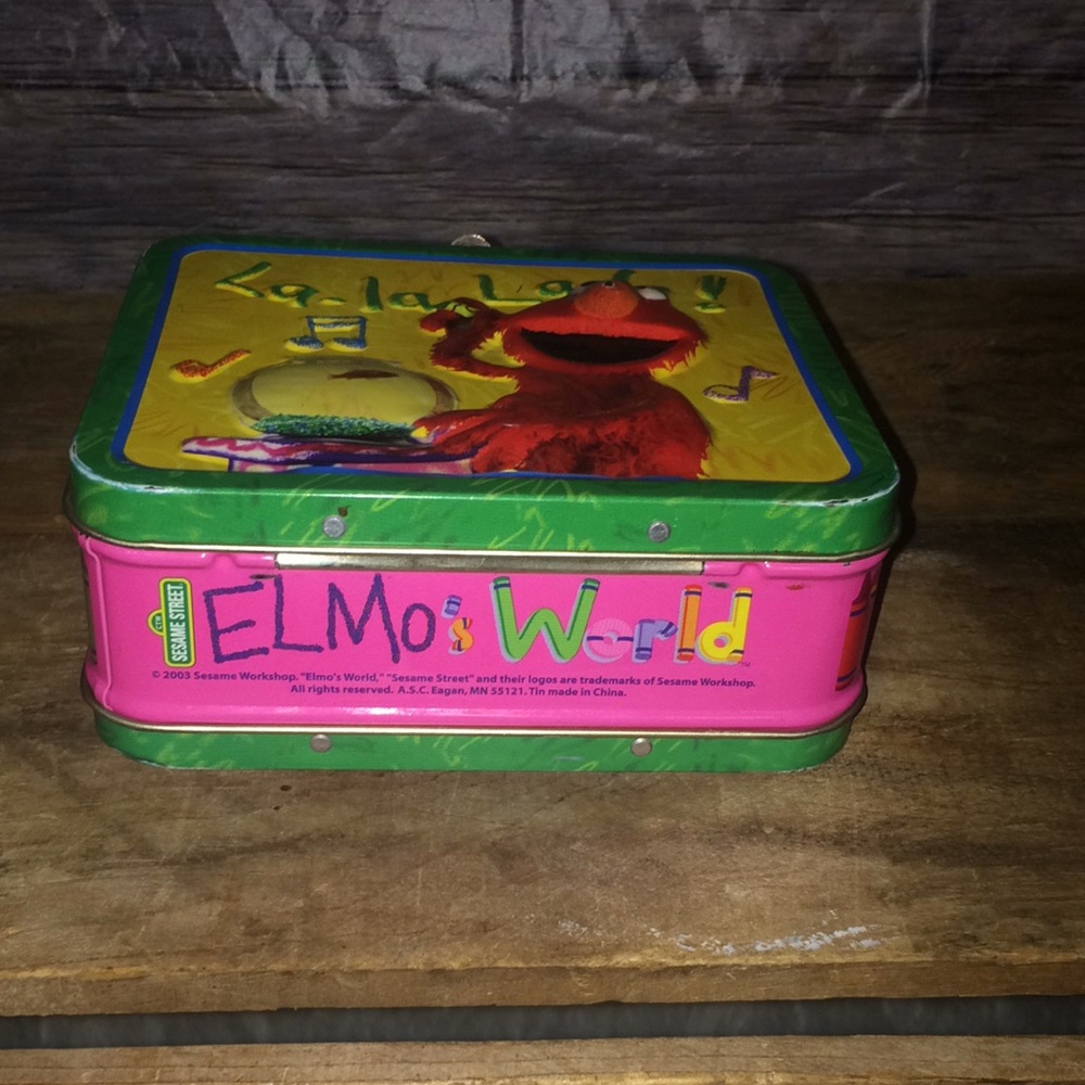 Elmo’s World 2003 Small Tin Case - Picture 2 of 7
